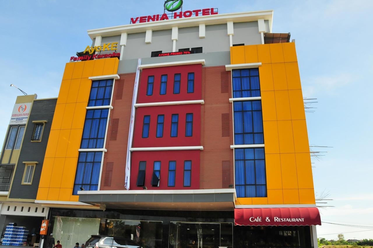 Venia Hotel Batam - Chse Certified Sagulung エクステリア 写真