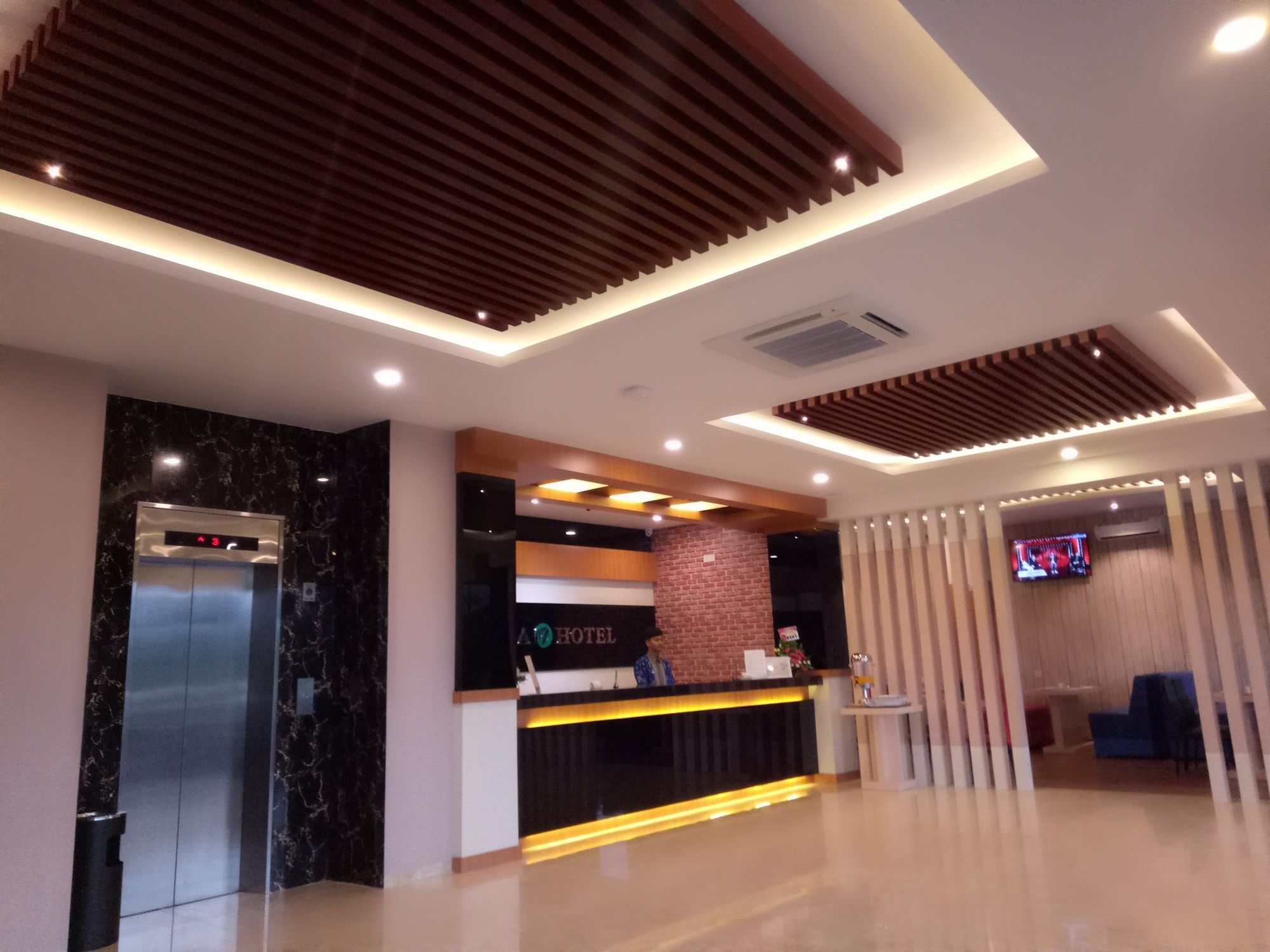 Venia Hotel Batam - Chse Certified Sagulung エクステリア 写真